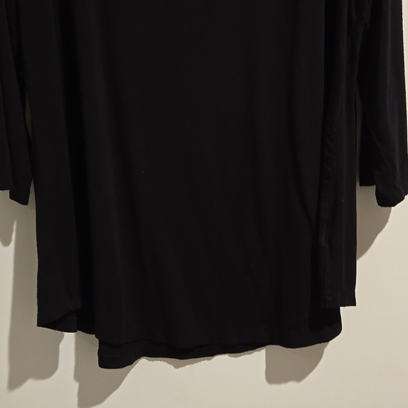 JM Collection black top. Size XL. - Picture 3 of 6